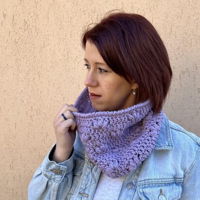 Puffy Lotus Cowl