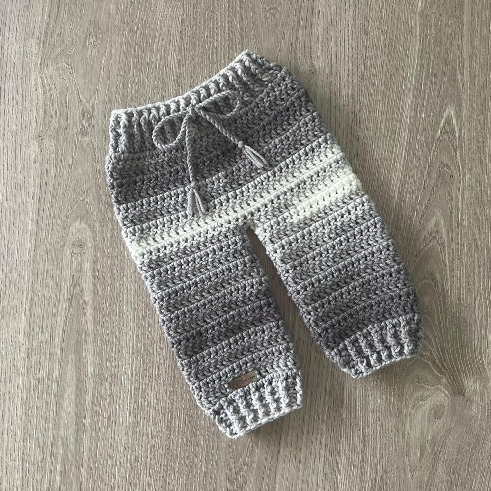 Rebel Baby Pants Crochet pattern by Lisas Crochet Designz