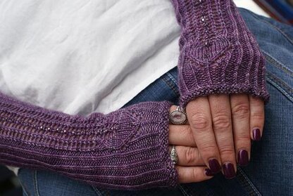 Dué Amori Gloves and Scarf