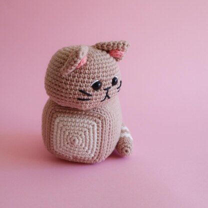 Loaf Cat