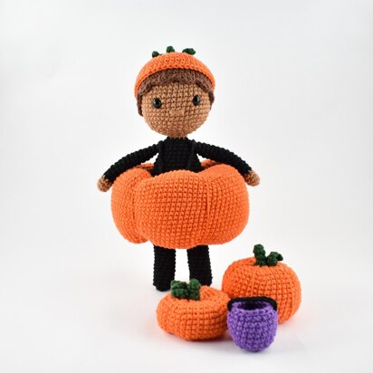 Halloween Pumpkin Costume Doll