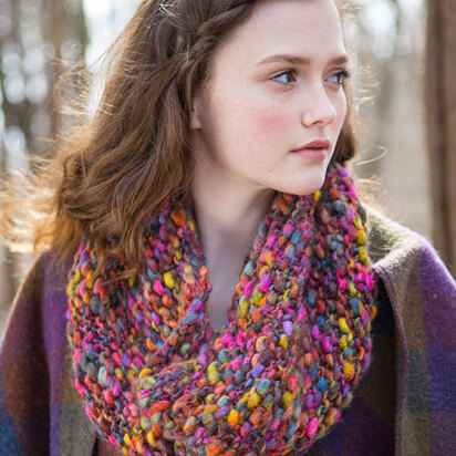 Blackberry Blossom Cowl in Berroco Gusto