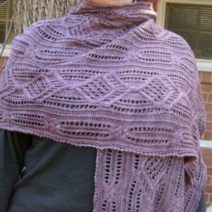 Hido Cable Lace Shawl