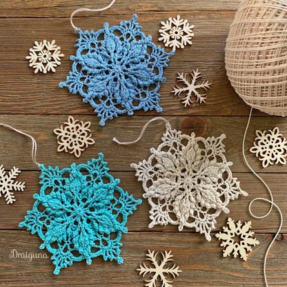 Inscribed Snowflake