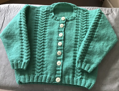 Little girl’s cardigan