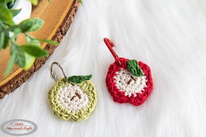 Mini Apple Pouch