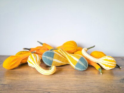 My Crochet Kitchen: Bicolour Pear Gourd
