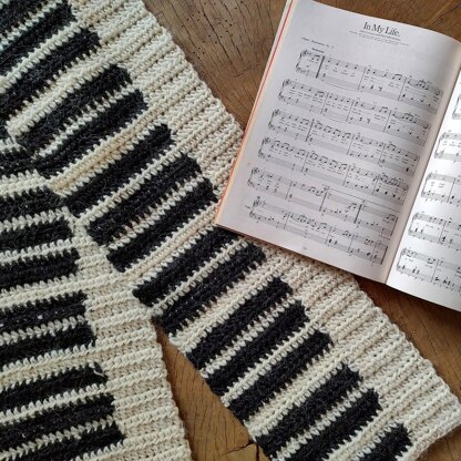 Piano Keys Scarf