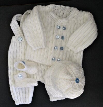 Baby boy discount crochet outfit pattern