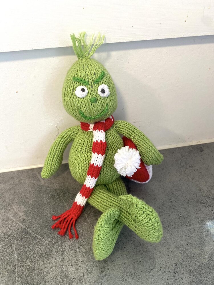 Grinch knitted sweater best sale