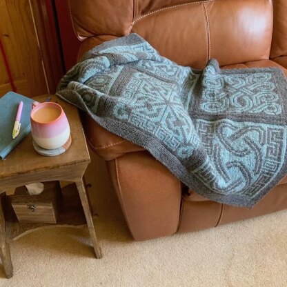 Nevern Lap Blanket