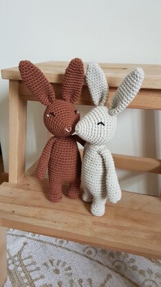 Basile the blissful bunny crochet pattern