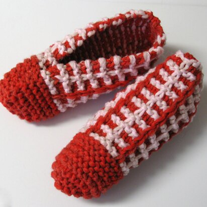 Red Slippers - knitting pattern