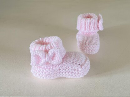 Luna Bow Baby Booties