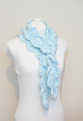 A12 Clamshell Scarf