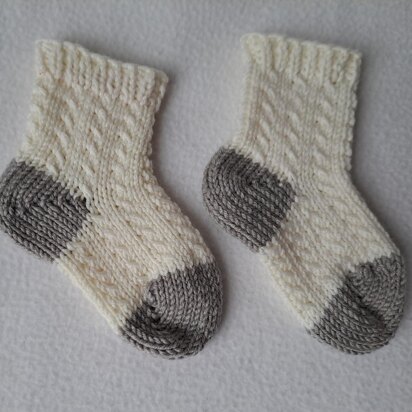 Wee Cable Baby Socks