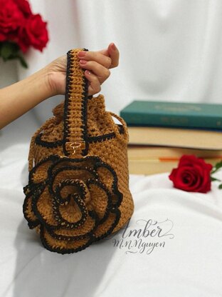 Riviera Rose Bucket Bag Crochet Pattern
