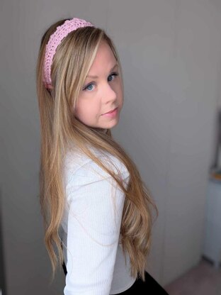 Crochet Delicate Pink Headband Pattern
