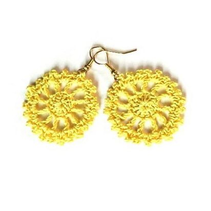 Cart wheel crochet earrings