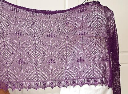 Rectangle lace shawl "Muscari"