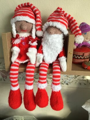 Crimble gnome shelf sitters