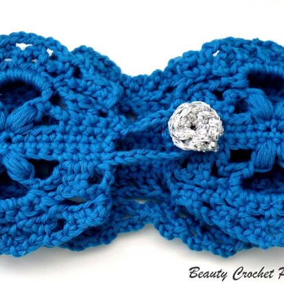 Lace Bracelet  With Button Crochet Pattern