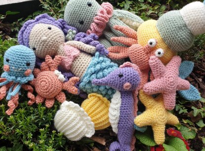 Under the Sea Set Collection crochet Crab Hermit Jellyfish Mermaid Tail Octopus Seahorse Seashell Sea Star