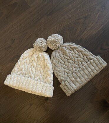 Nysa Bobble Hat