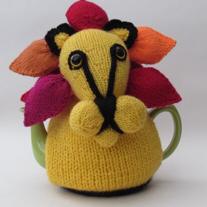 Tingatinga Lion Tea Cosy Knitting Pattern