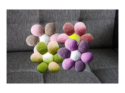 Crochet Pattern Flower Pillow!