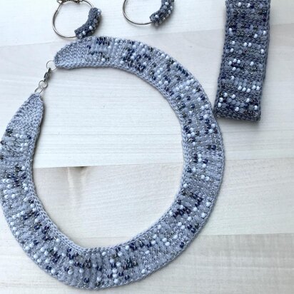 Twyla Jewelry Set