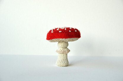 Fly Agaric Amigurumi Crochet Pattern