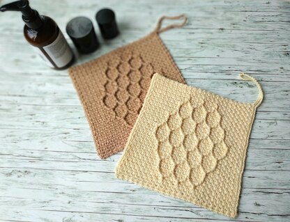 Honeycomb washcloth