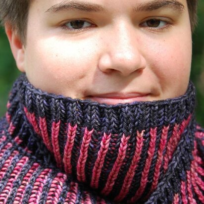 VERSACIKNITS Hester's Cowl PDF