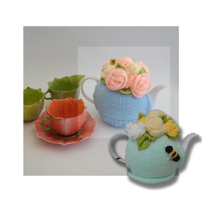 Roses & Buds Tea Cosy