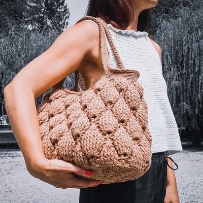 Figs Crochet Handbag