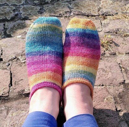 Sneaker Socks - Knitting Pattern 