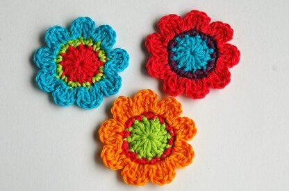 Crochet Flowers Book: Tutorial for Too Cute Crochet Flowers Patterns to  Complement Your Crochet Collage Garden Use Decoration or Gift with  Beginning