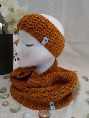 Butterfly Kisses - Cowl