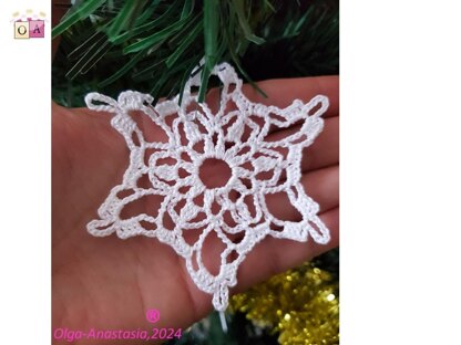 Christmas crochet snowflake 85