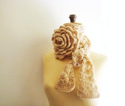 Flower Lace Neckwarmer