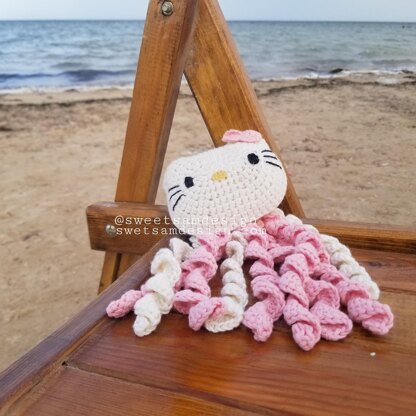 Hello Kitty® Crochet Kit for Beginners