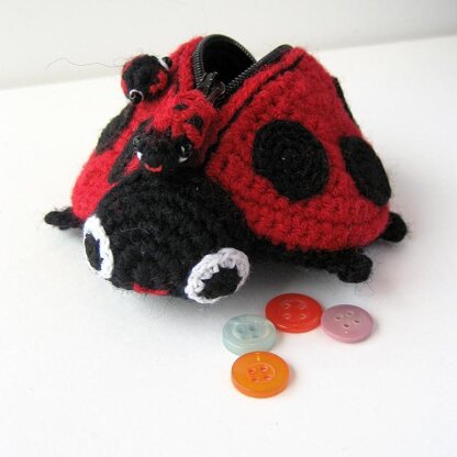 Lola The Ladybird - Amigurumi Coin Purse