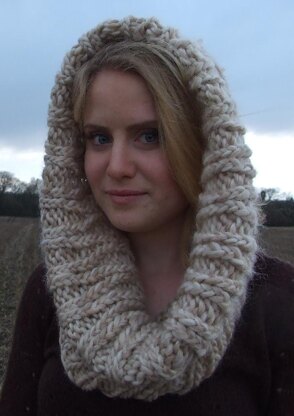 Wandering Ribbed Cowl