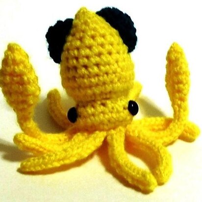 Mini Squid Amigurumi Plush Toy