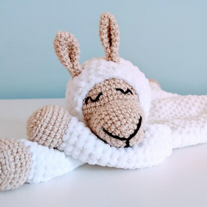 Sleepy Llama Comforter, Llama Lovey