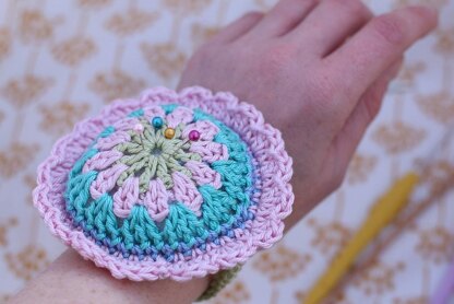 Handy Pincushion