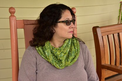 Lime Nut Cowl