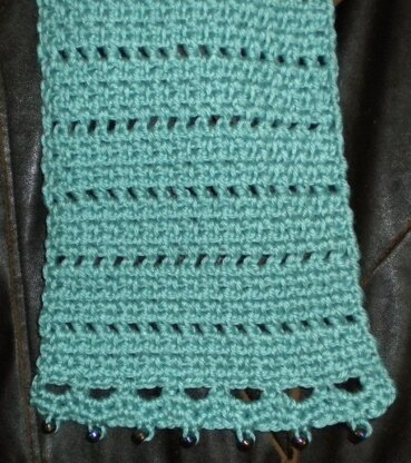 Basket Weave Scarf with Bead Trim