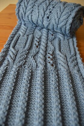 Copious Cables Scarf